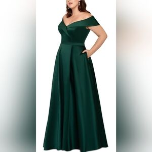 Xscape Off the Shoulder Satin Gown NWOT size 16 Green
